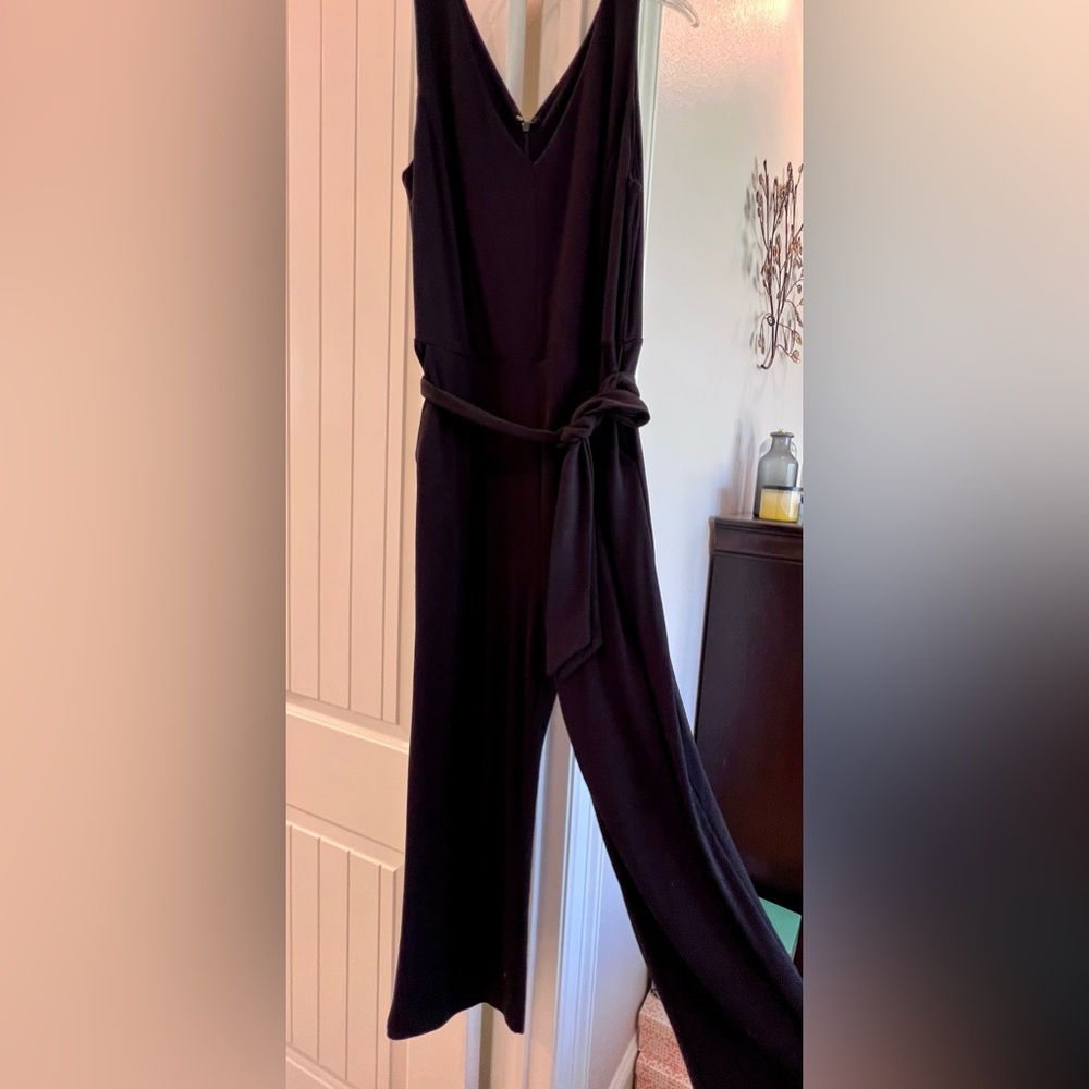 Black Sleeveless Jumpsuit Sz L